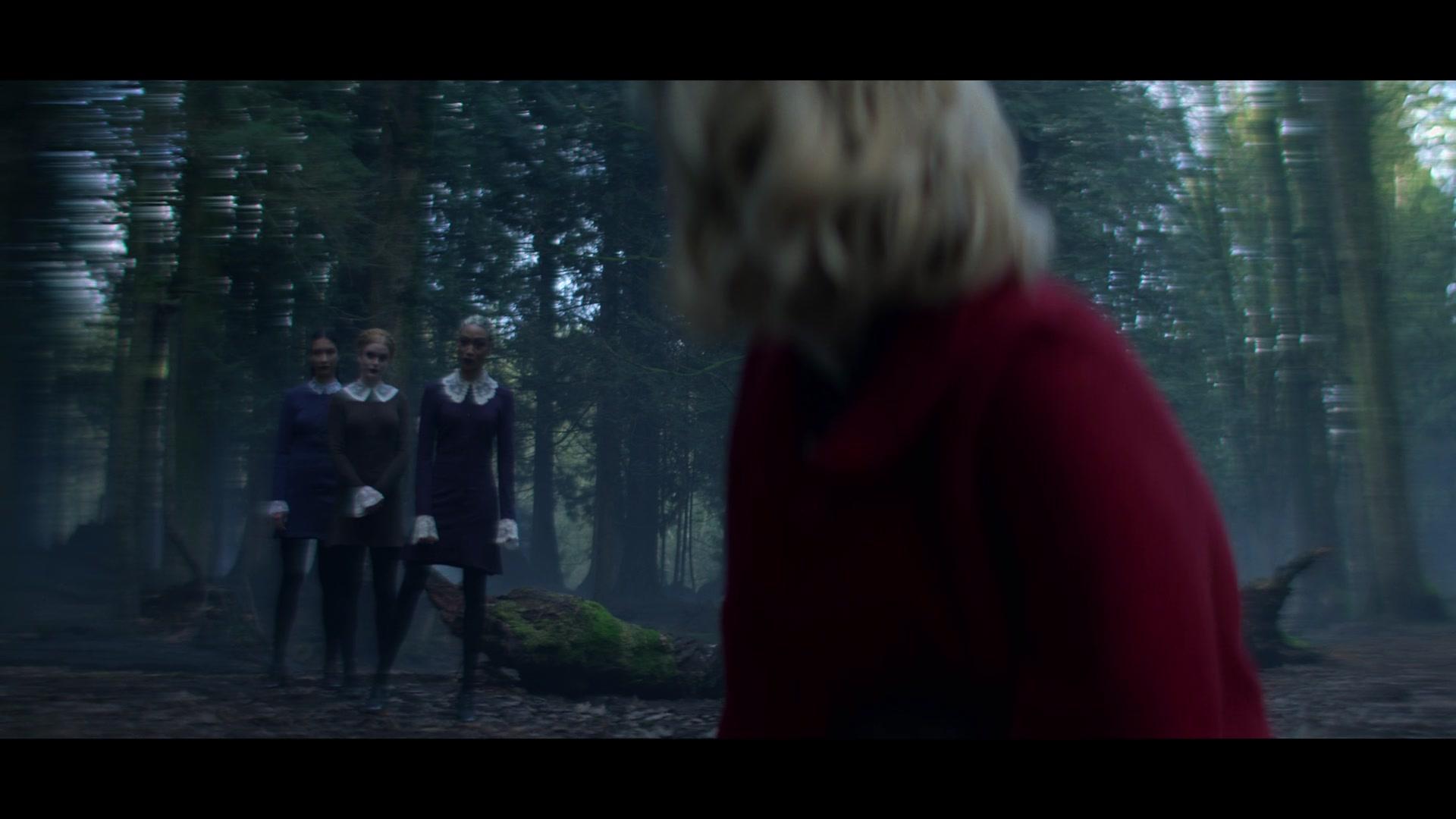 Chilling_Adventures_of_Sabrina_S01E01_1080p__2427.jpg