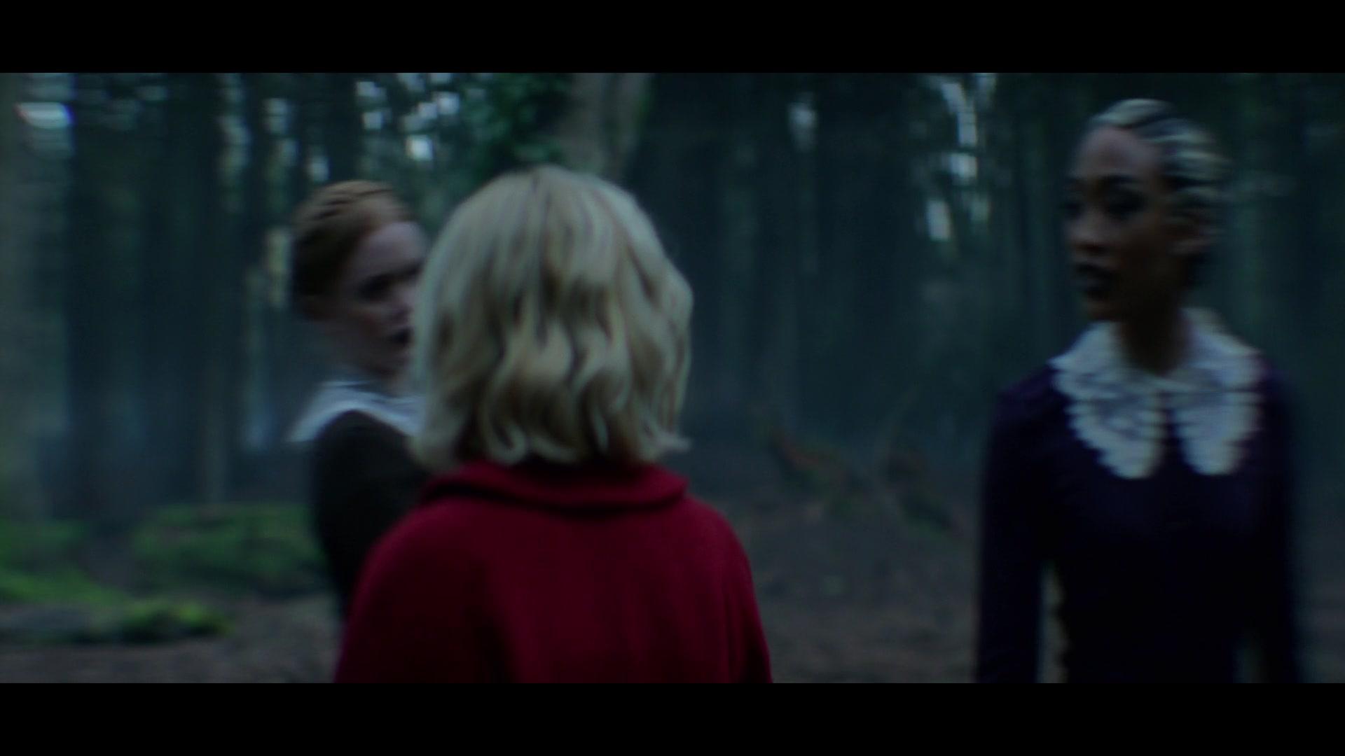 Chilling_Adventures_of_Sabrina_S01E01_1080p__2456.jpg