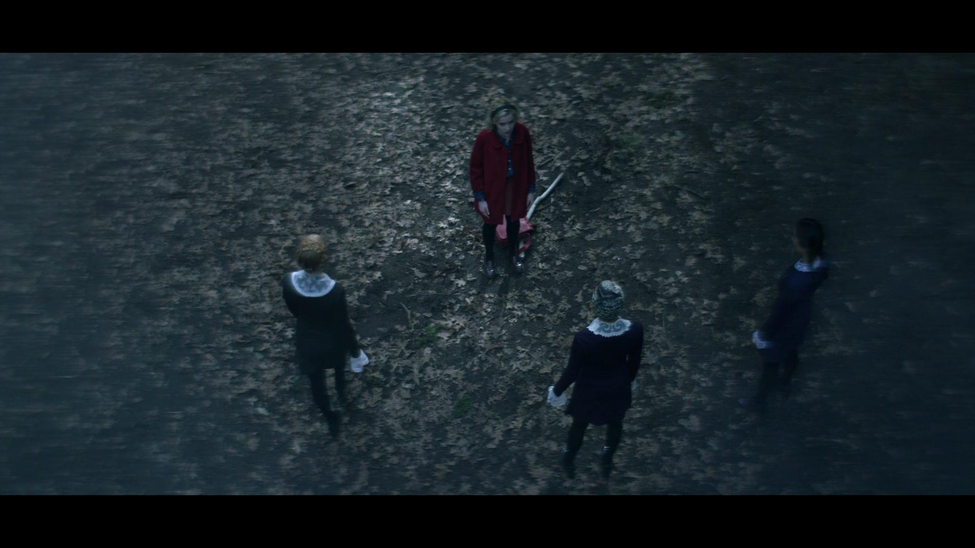Chilling_Adventures_of_Sabrina_S01E01_1080p__2512.jpg