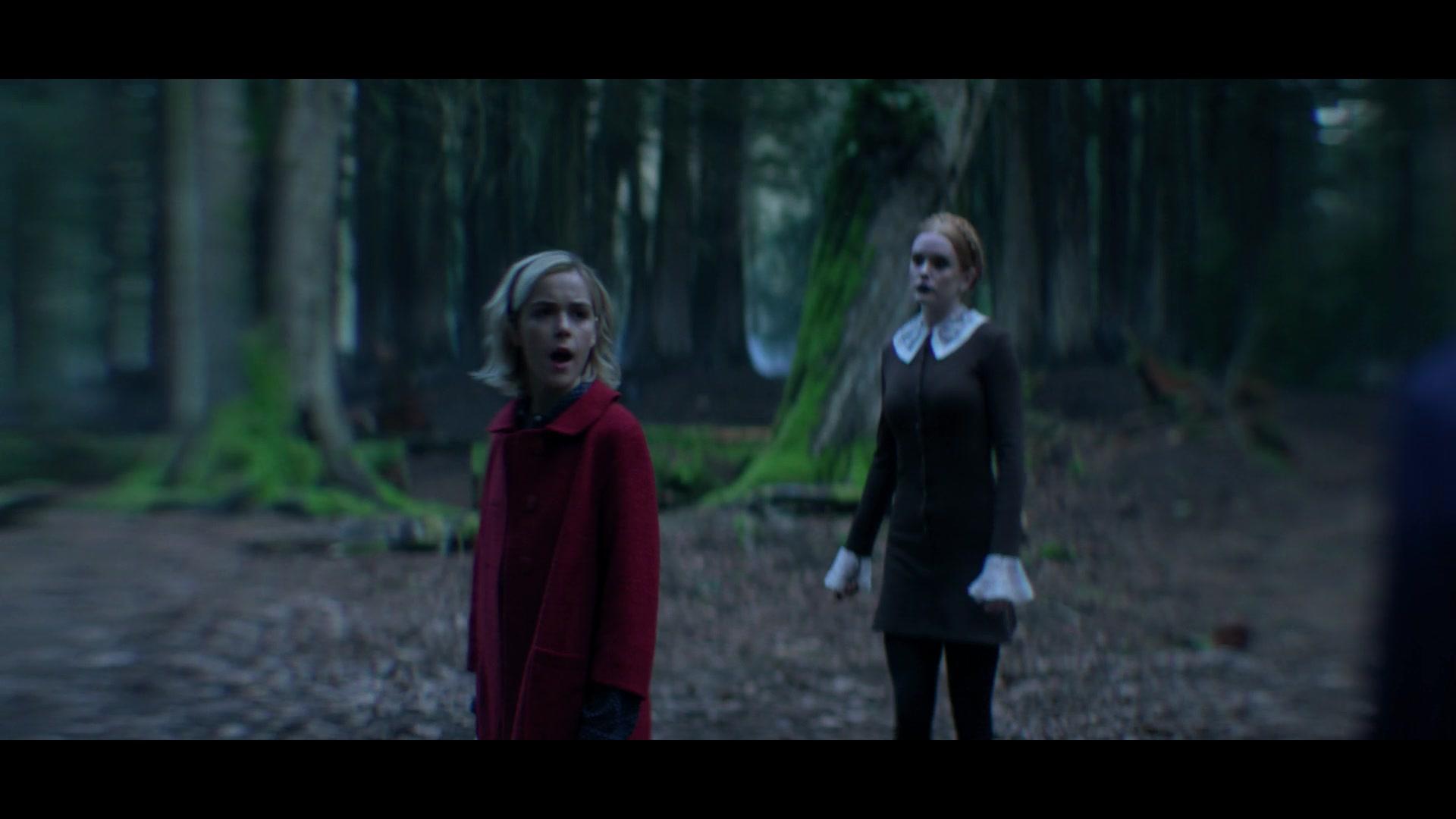 Chilling_Adventures_of_Sabrina_S01E01_1080p__2528.jpg