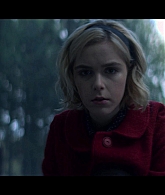 Chilling_Adventures_of_Sabrina_S01E01_1080p__2417.jpg