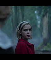 Chilling_Adventures_of_Sabrina_S01E01_1080p__2462.jpg