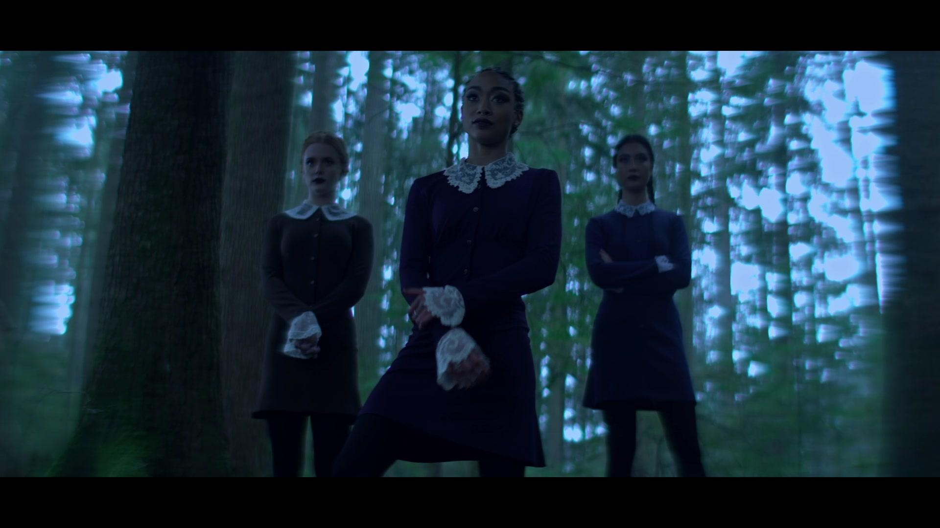 Chilling_Adventures_of_Sabrina_S01E02_1080p__2084.jpg