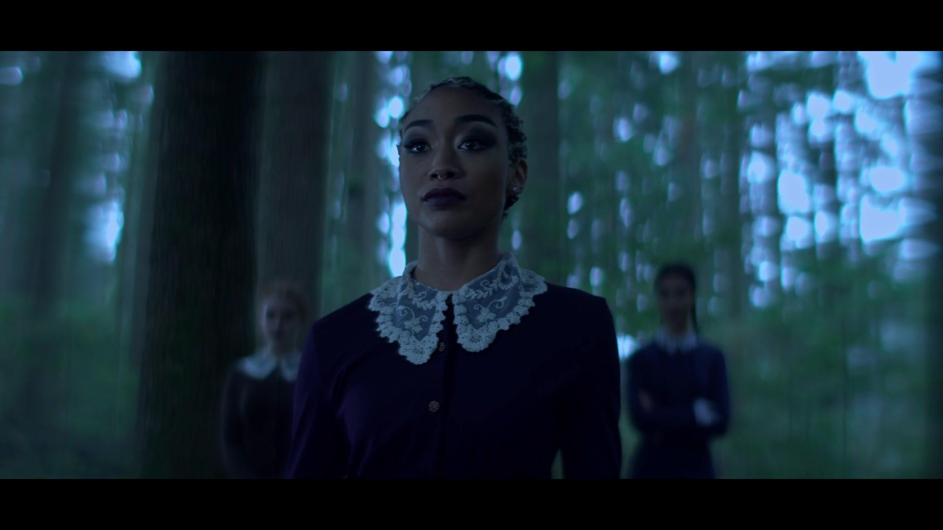 Chilling_Adventures_of_Sabrina_S01E02_1080p__2149.jpg
