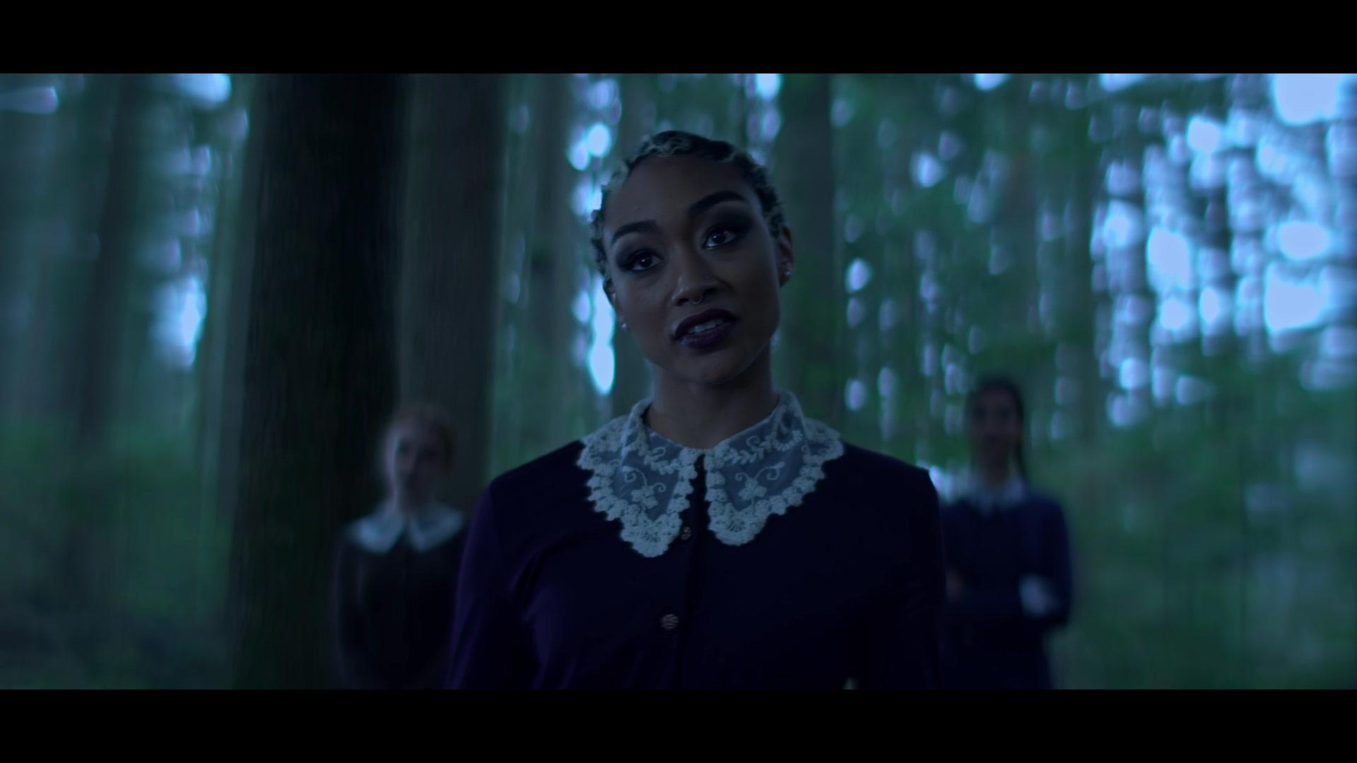 Chilling_Adventures_of_Sabrina_S01E02_1080p__2157.jpg