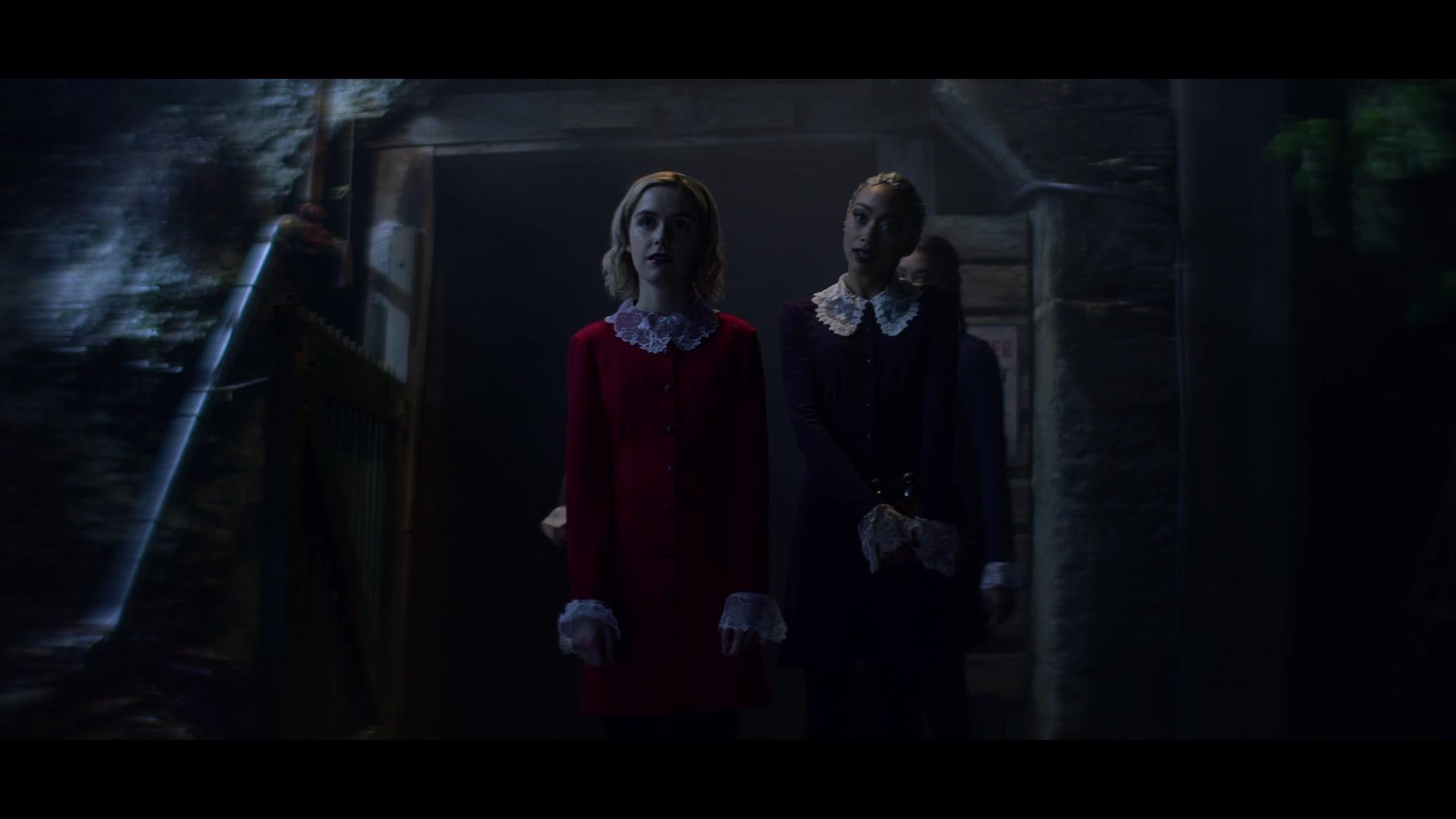 Chilling_Adventures_of_Sabrina_S01E02_1080p__2858.jpg
