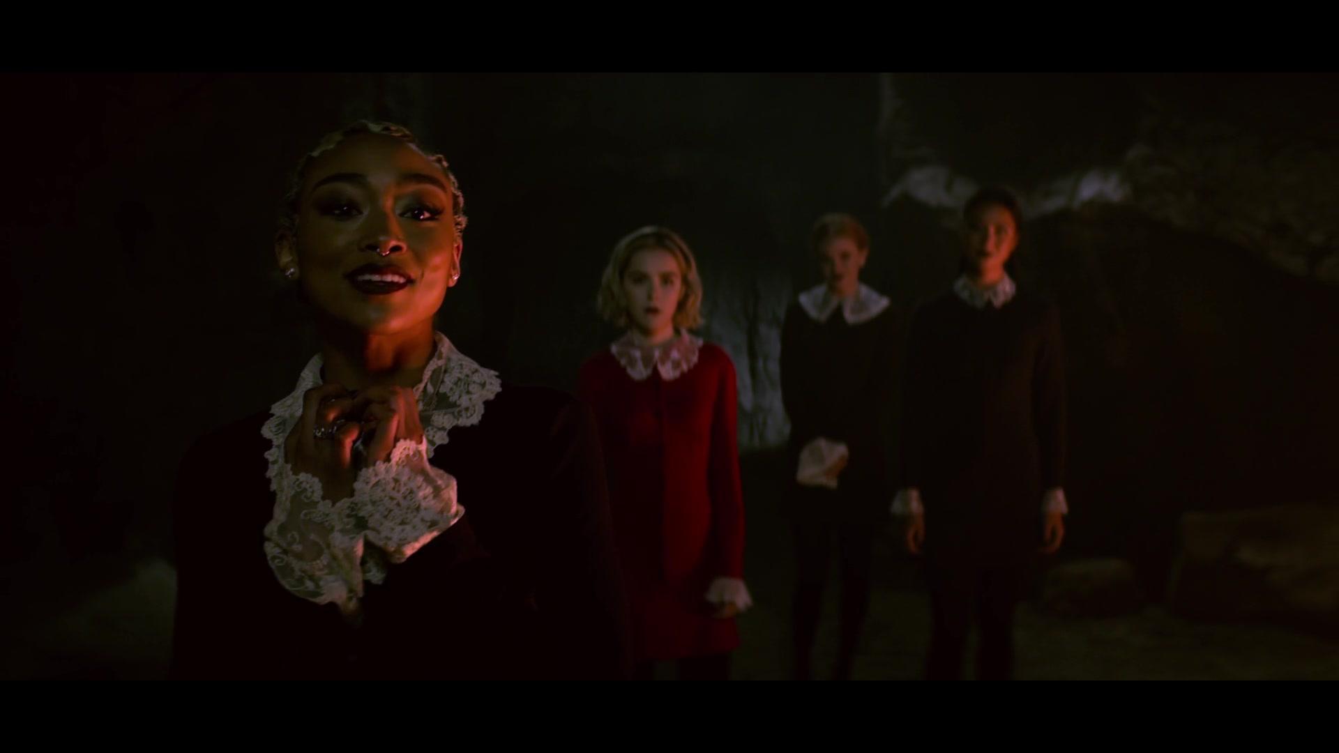 Chilling_Adventures_of_Sabrina_S01E02_1080p__3030.jpg