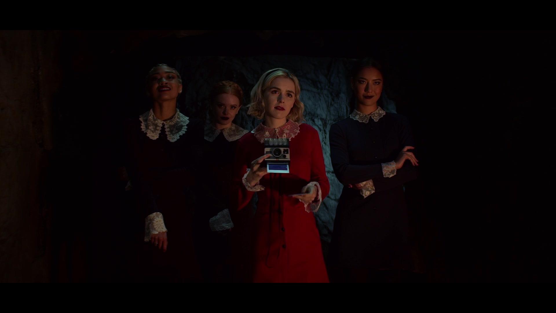 Chilling_Adventures_of_Sabrina_S01E02_1080p__3324.jpg