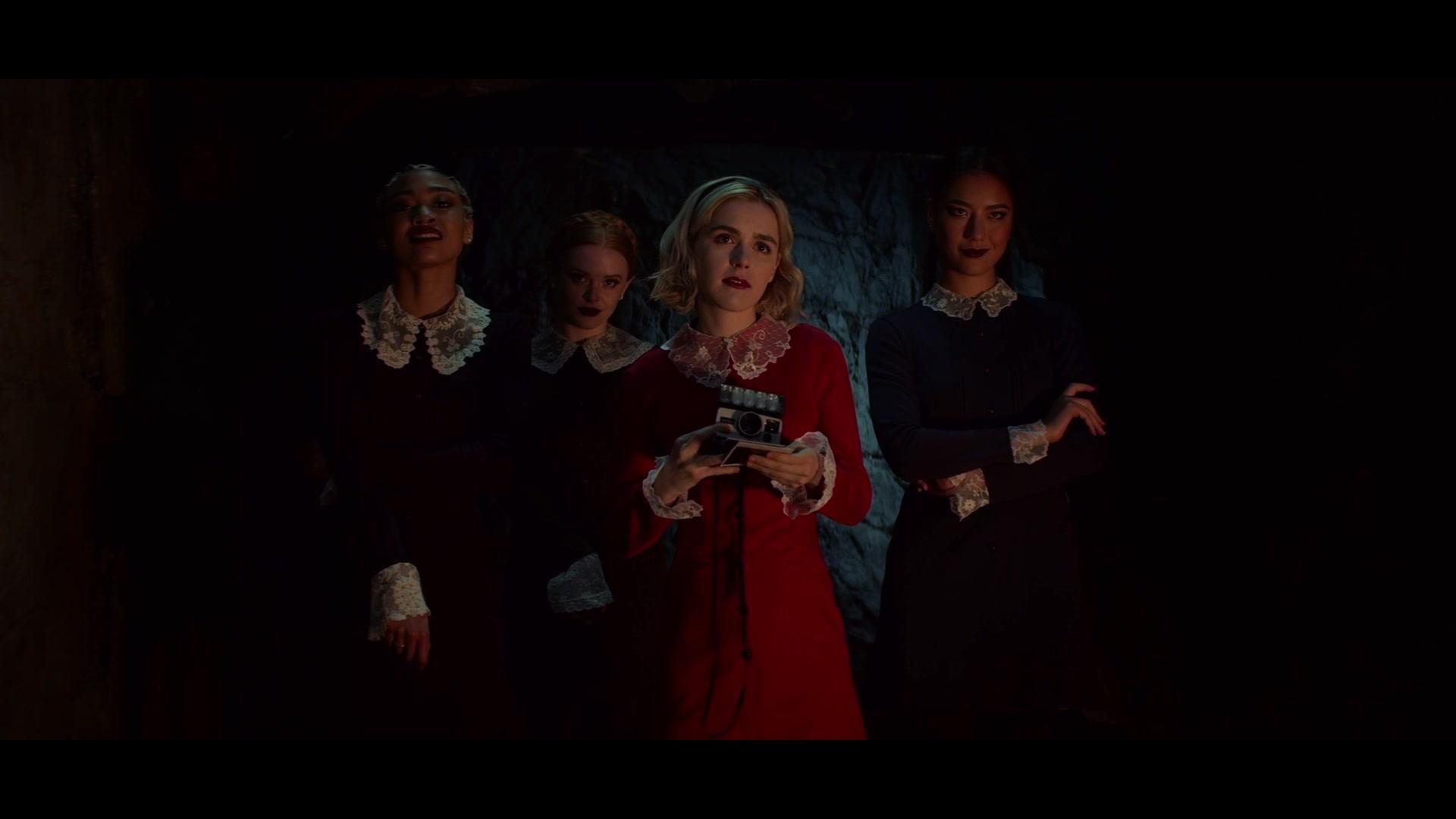 Chilling_Adventures_of_Sabrina_S01E02_1080p__3325.jpg