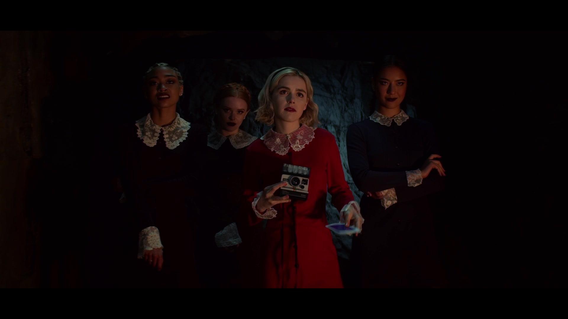Chilling_Adventures_of_Sabrina_S01E02_1080p__3327.jpg