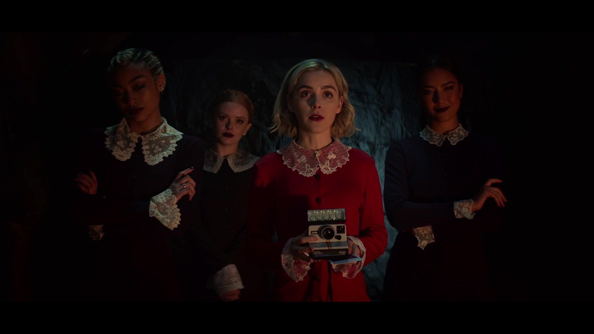 Chilling_Adventures_of_Sabrina_S01E02_1080p__3337.jpg