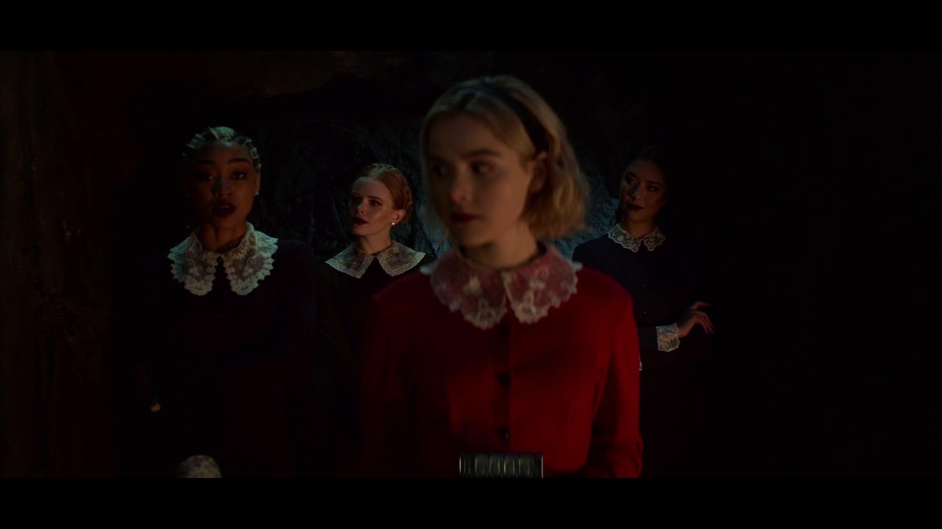 Chilling_Adventures_of_Sabrina_S01E02_1080p__3382.jpg