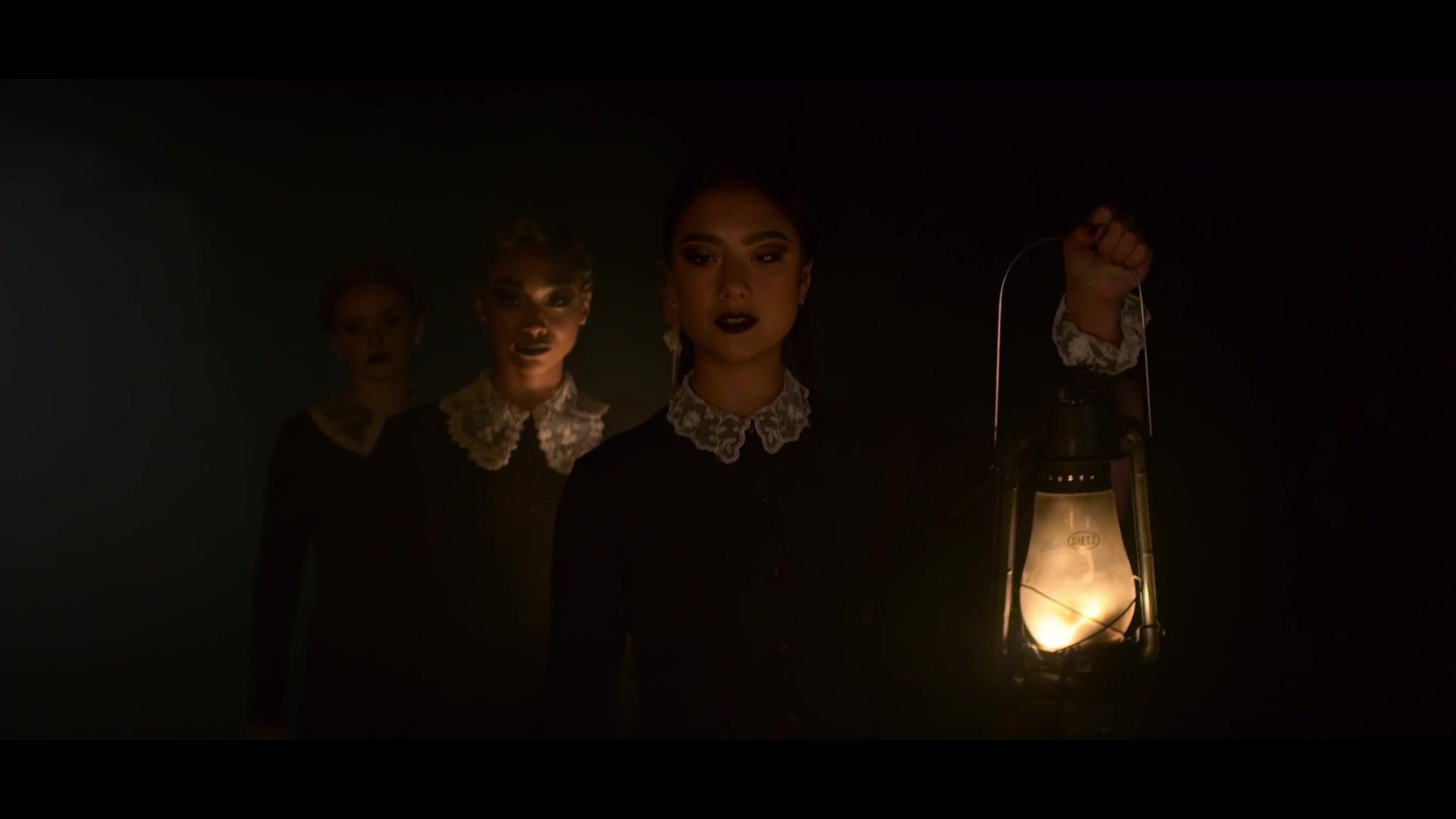 Chilling_Adventures_of_Sabrina_S01E02_1080p__3529.jpg