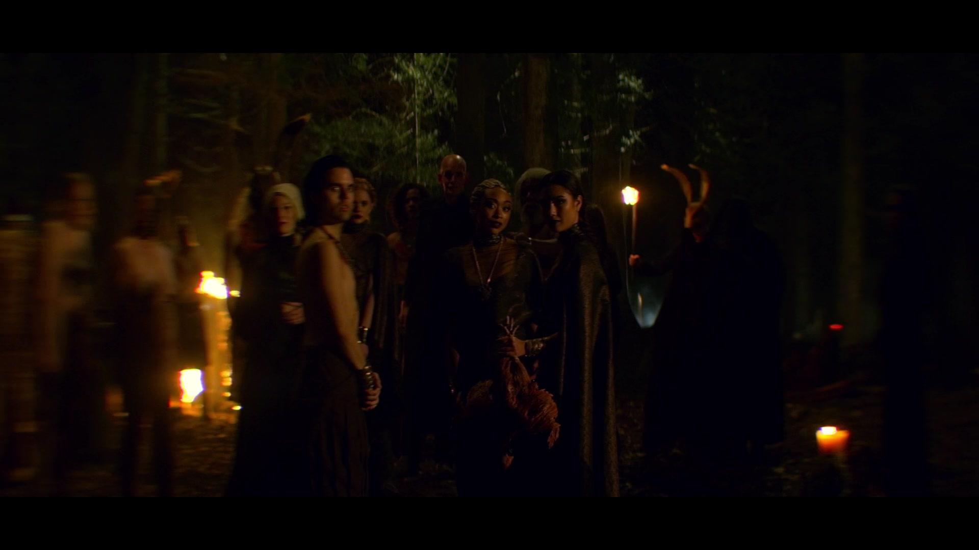 Chilling_Adventures_of_Sabrina_S01E02_1080p__6007.jpg