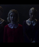 Chilling_Adventures_of_Sabrina_S01E02_1080p__2798.jpg