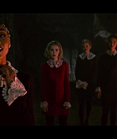 Chilling_Adventures_of_Sabrina_S01E02_1080p__3032.jpg