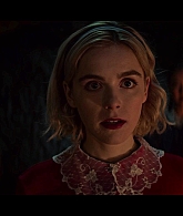 Chilling_Adventures_of_Sabrina_S01E02_1080p__3407.jpg
