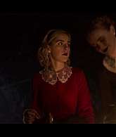 Chilling_Adventures_of_Sabrina_S01E02_1080p__3566.jpg