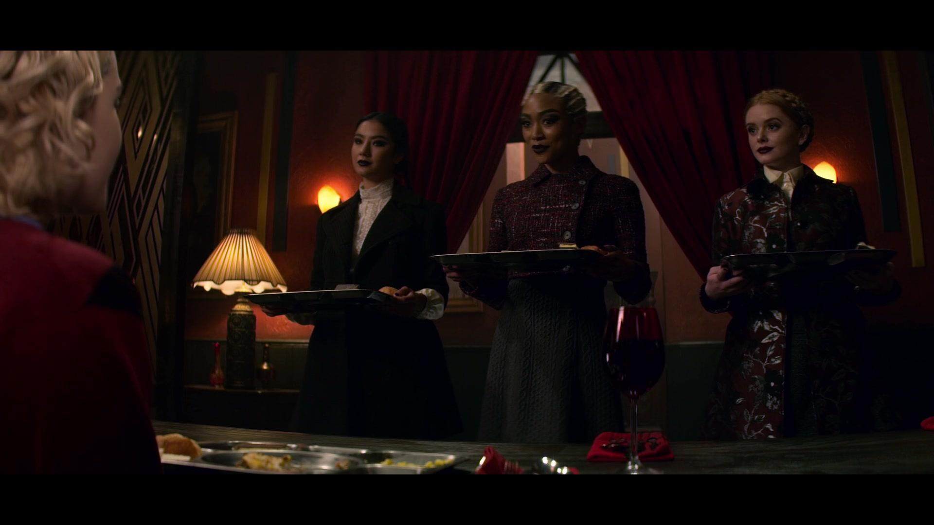 Chilling_Adventures_of_Sabrina_S01E04_1080p__1439.jpg