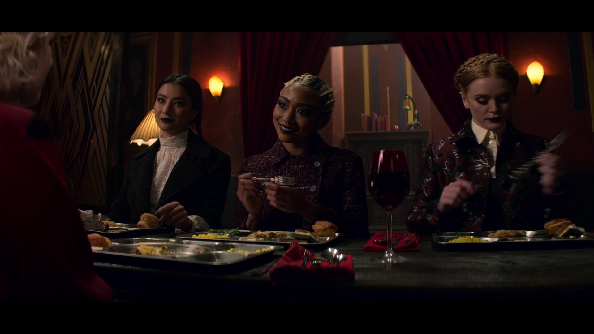Chilling_Adventures_of_Sabrina_S01E04_1080p__1467.jpg