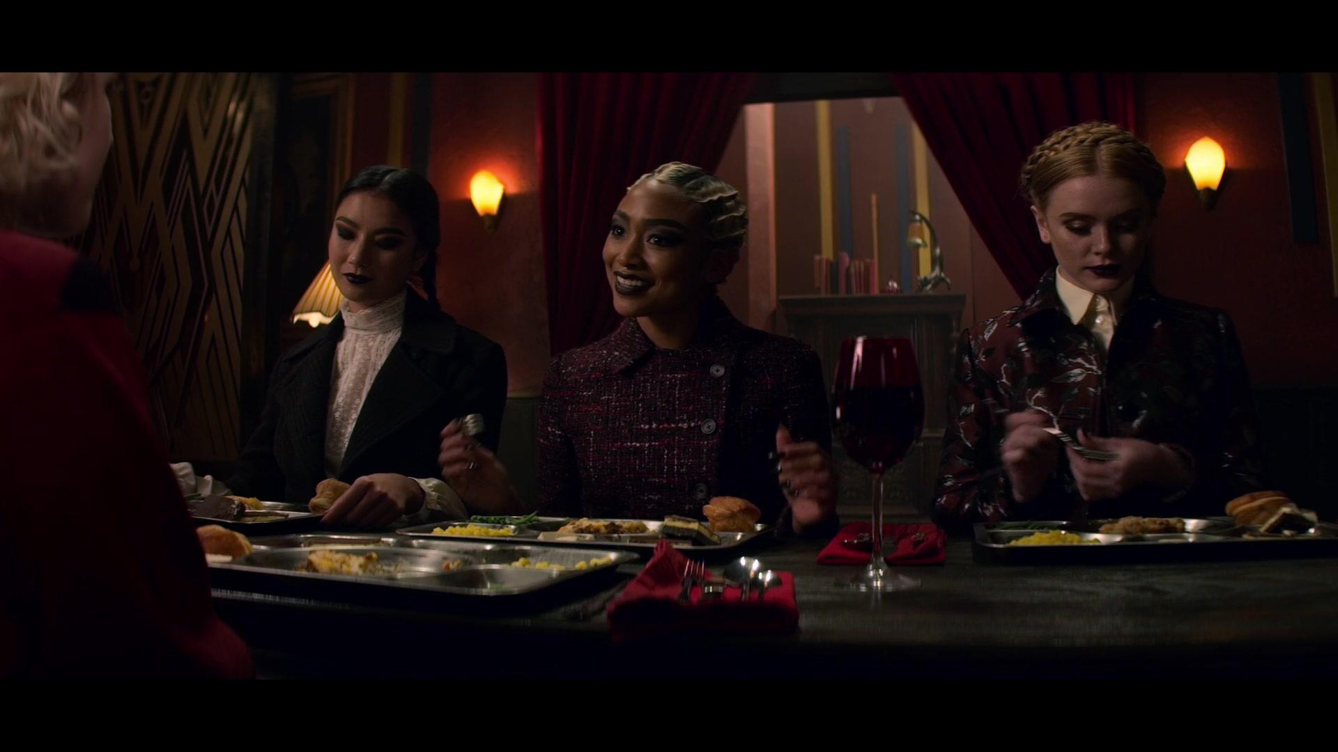 Chilling_Adventures_of_Sabrina_S01E04_1080p__1468.jpg