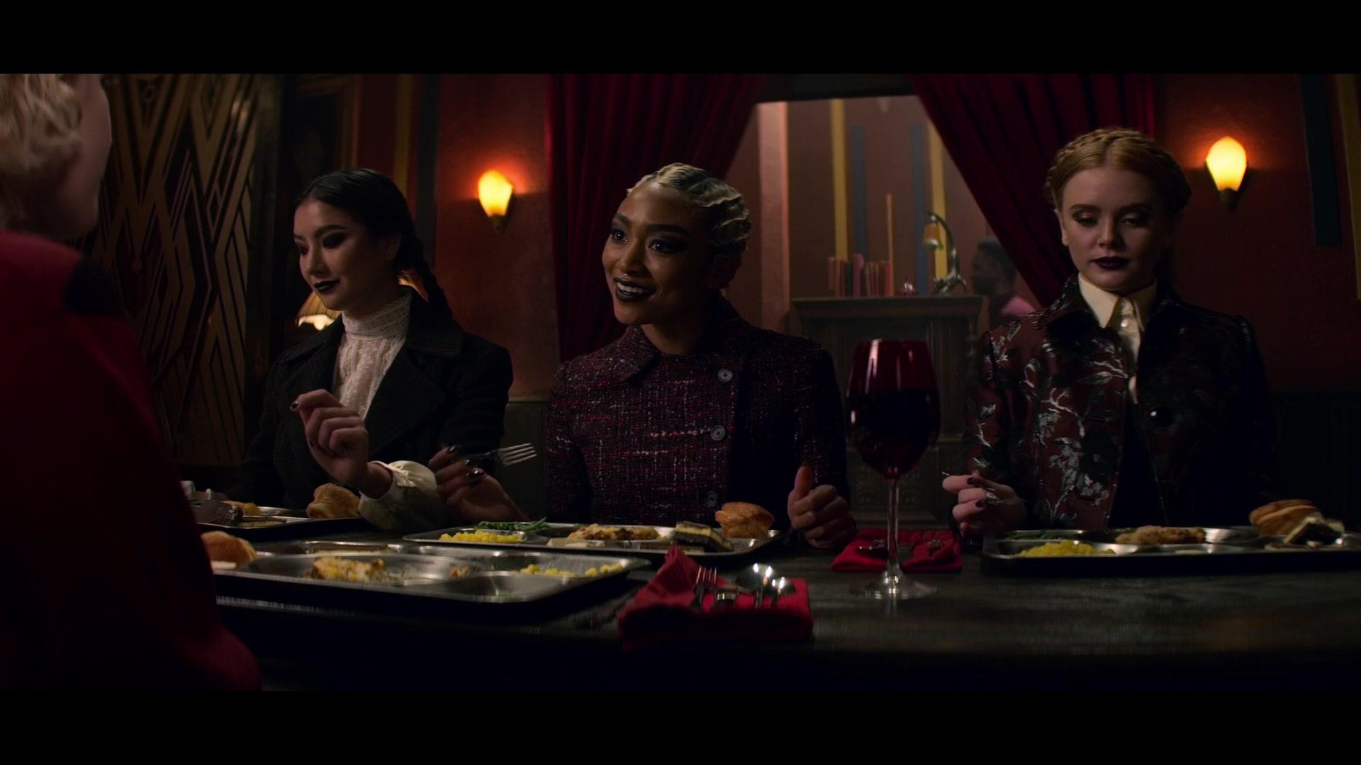 Chilling_Adventures_of_Sabrina_S01E04_1080p__1472.jpg