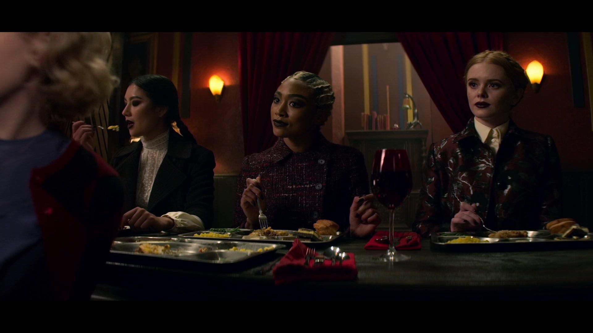 Chilling_Adventures_of_Sabrina_S01E04_1080p__1566.jpg