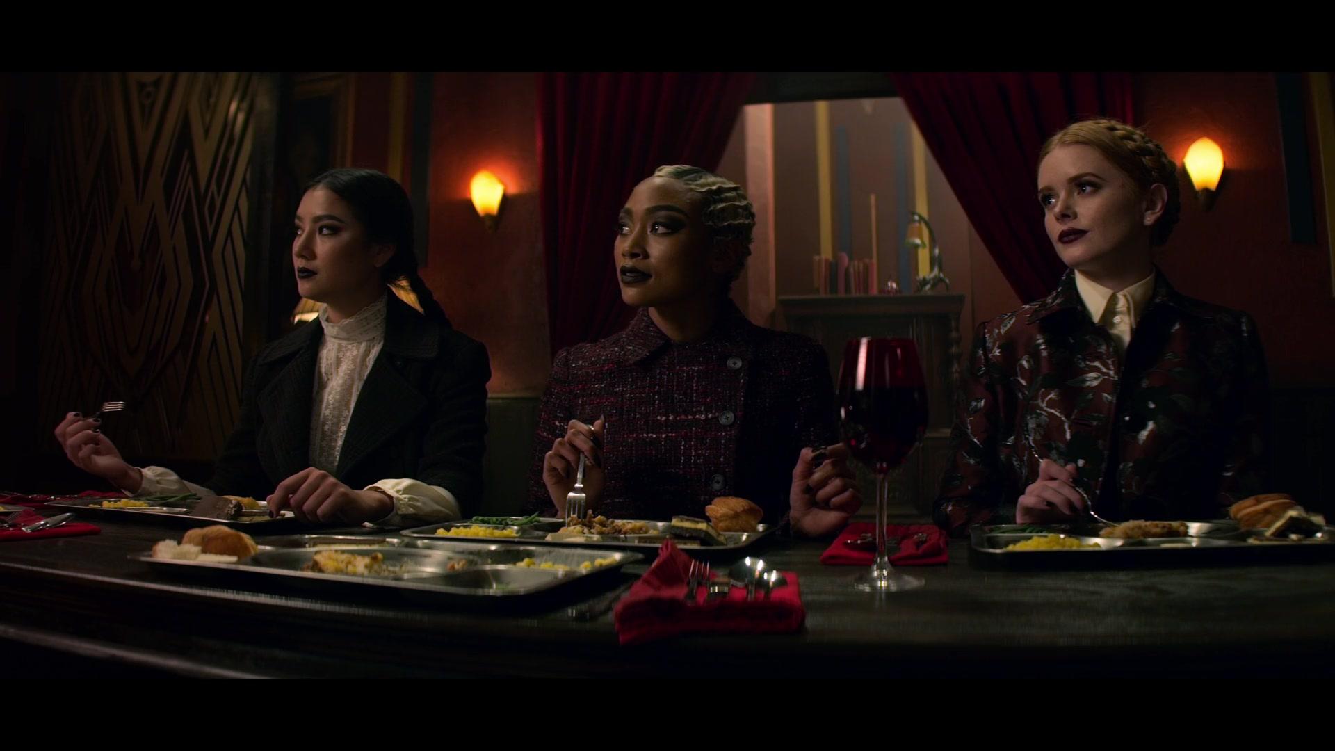 Chilling_Adventures_of_Sabrina_S01E04_1080p__1594.jpg