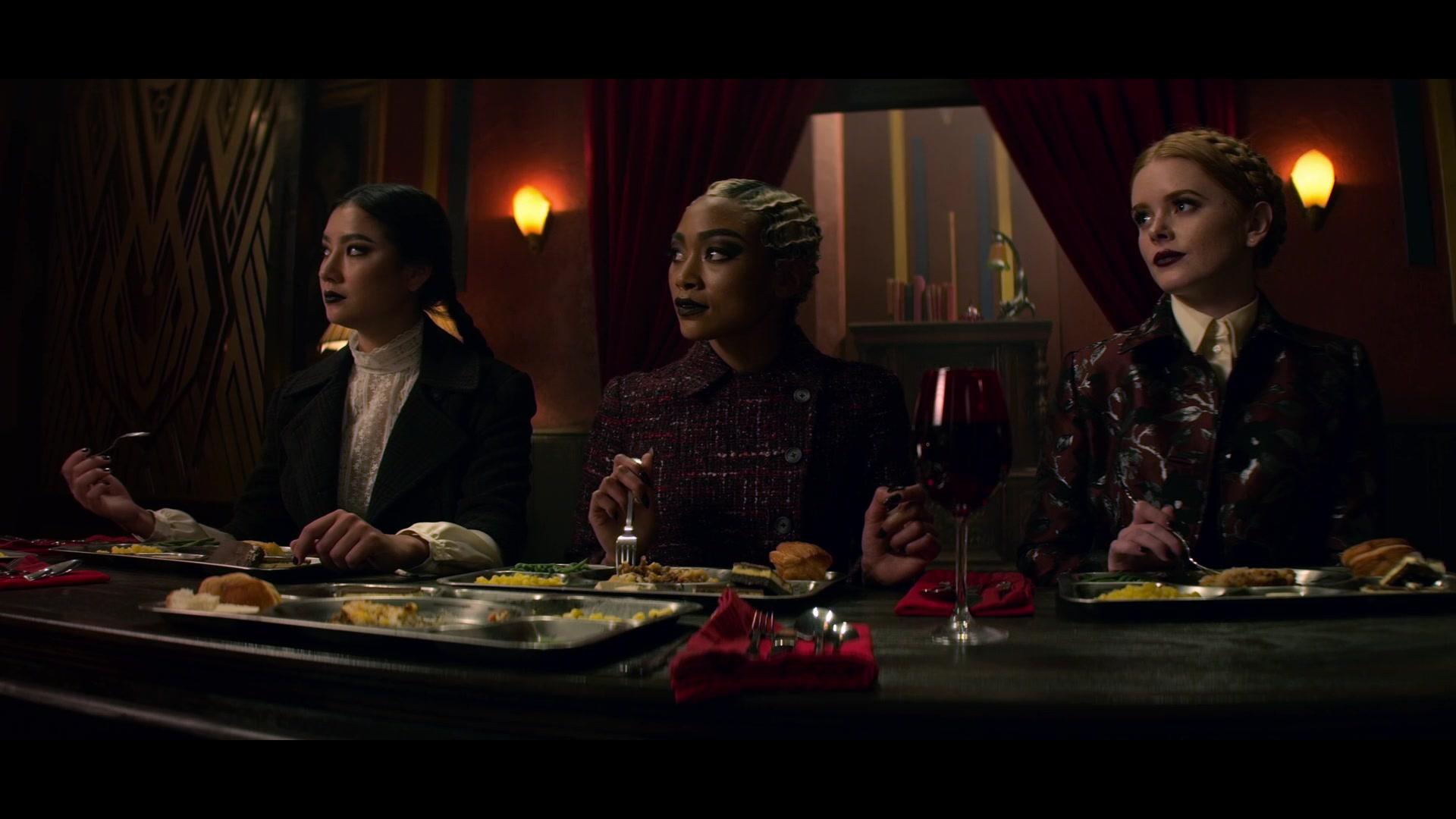 Chilling_Adventures_of_Sabrina_S01E04_1080p__1595.jpg