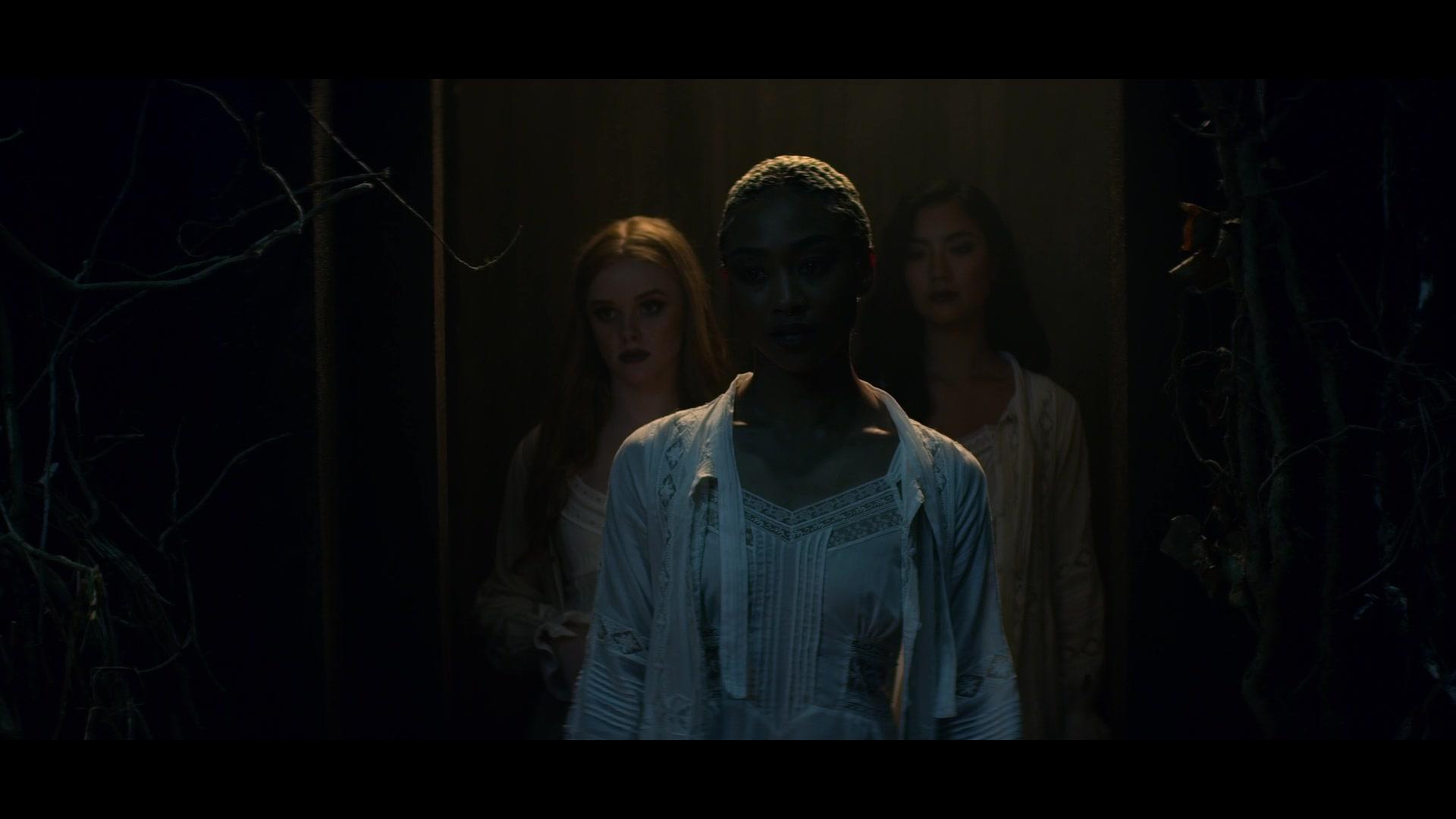 Chilling_Adventures_of_Sabrina_S01E04_1080p__2079.jpg