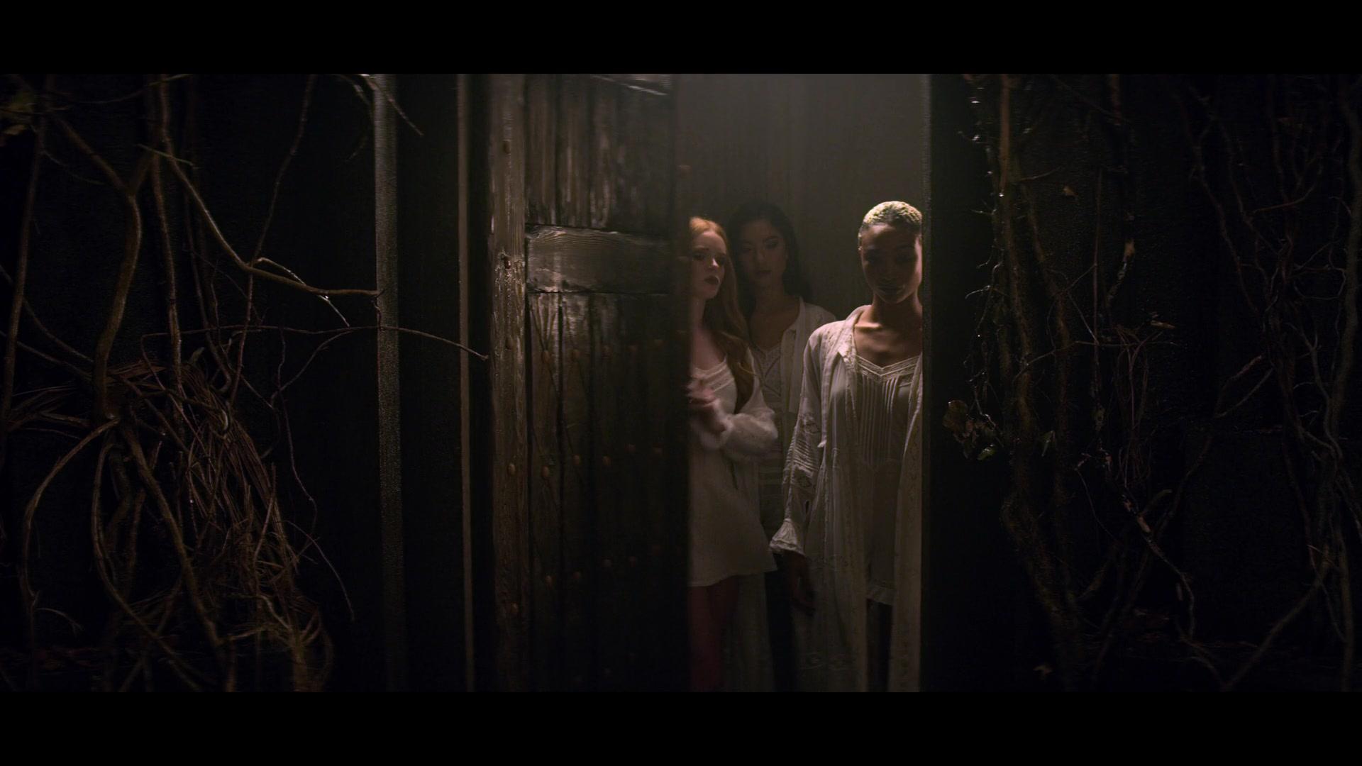 Chilling_Adventures_of_Sabrina_S01E04_1080p__2392.jpg