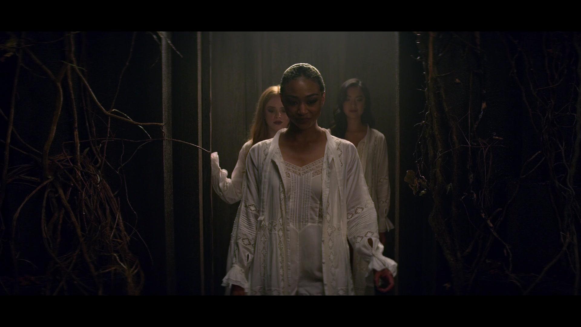 Chilling_Adventures_of_Sabrina_S01E04_1080p__2402.jpg