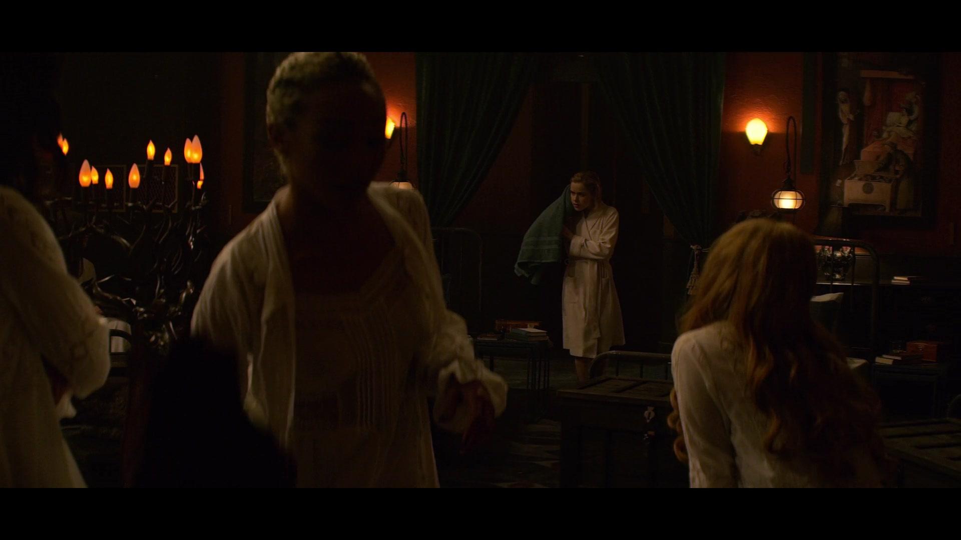 Chilling_Adventures_of_Sabrina_S01E04_1080p__2608.jpg