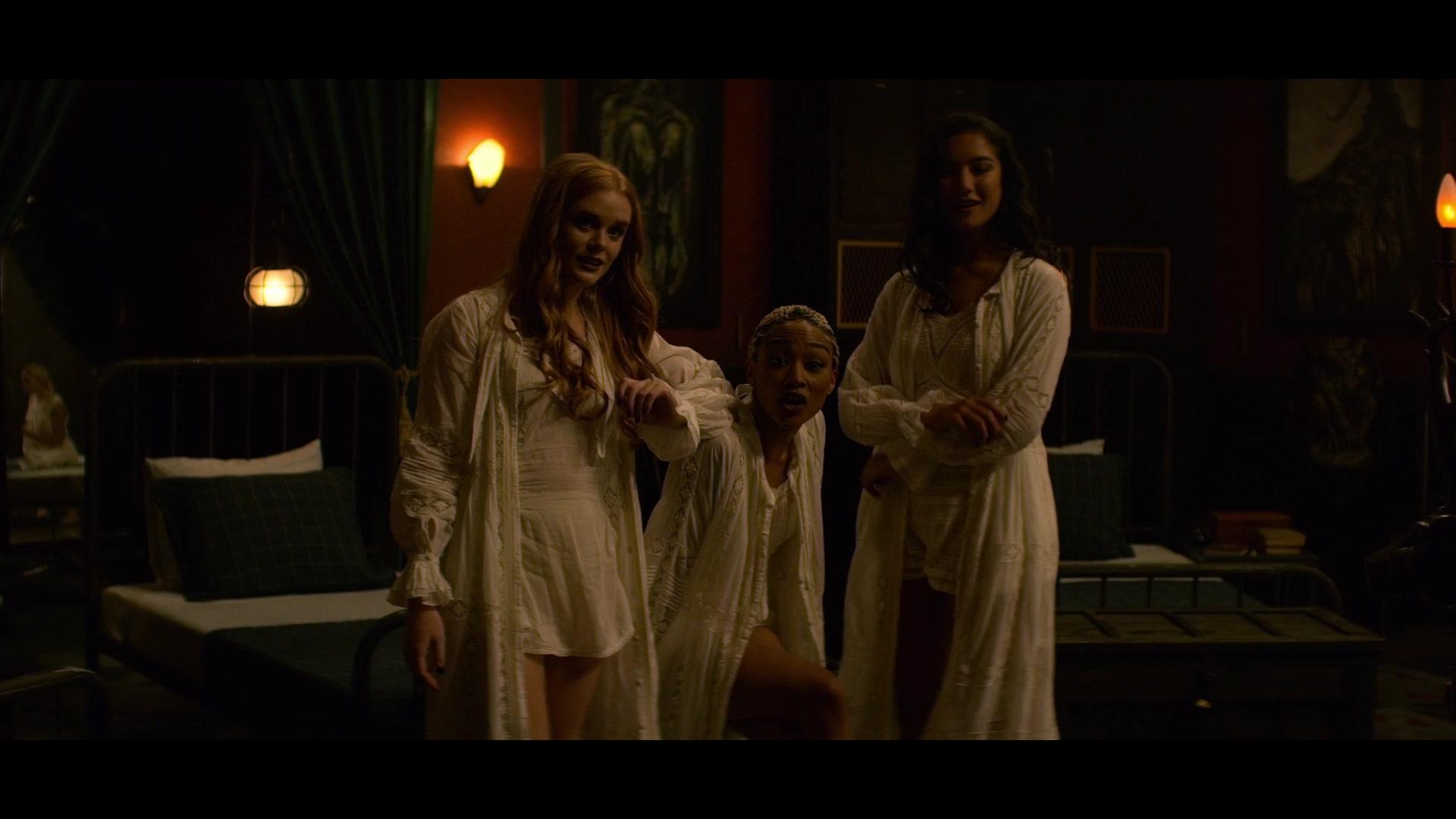 Chilling_Adventures_of_Sabrina_S01E04_1080p__2627.jpg