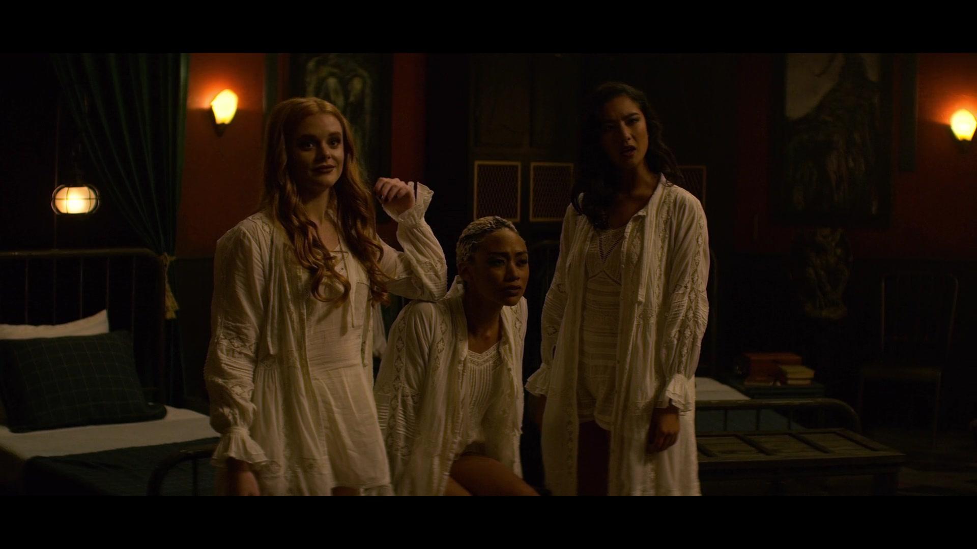 Chilling_Adventures_of_Sabrina_S01E04_1080p__2637.jpg