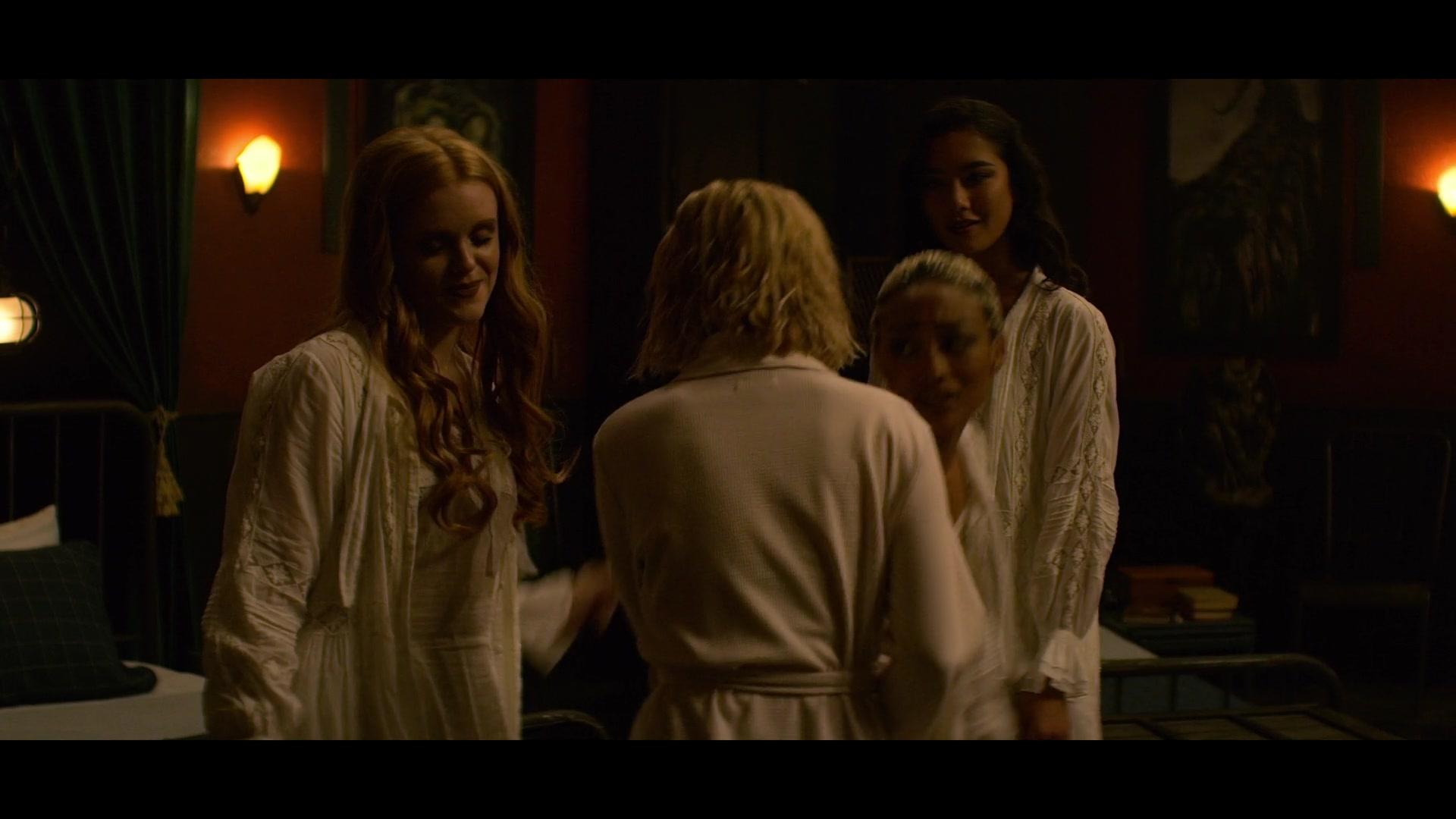 Chilling_Adventures_of_Sabrina_S01E04_1080p__2656.jpg