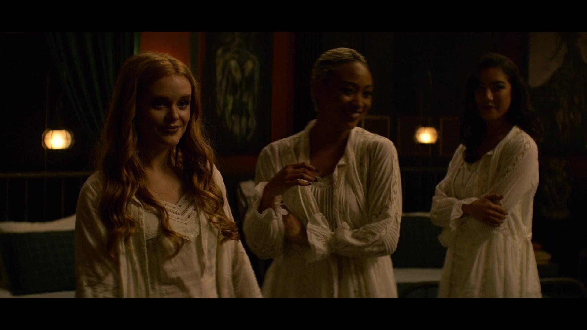 Chilling_Adventures_of_Sabrina_S01E04_1080p__2732.jpg