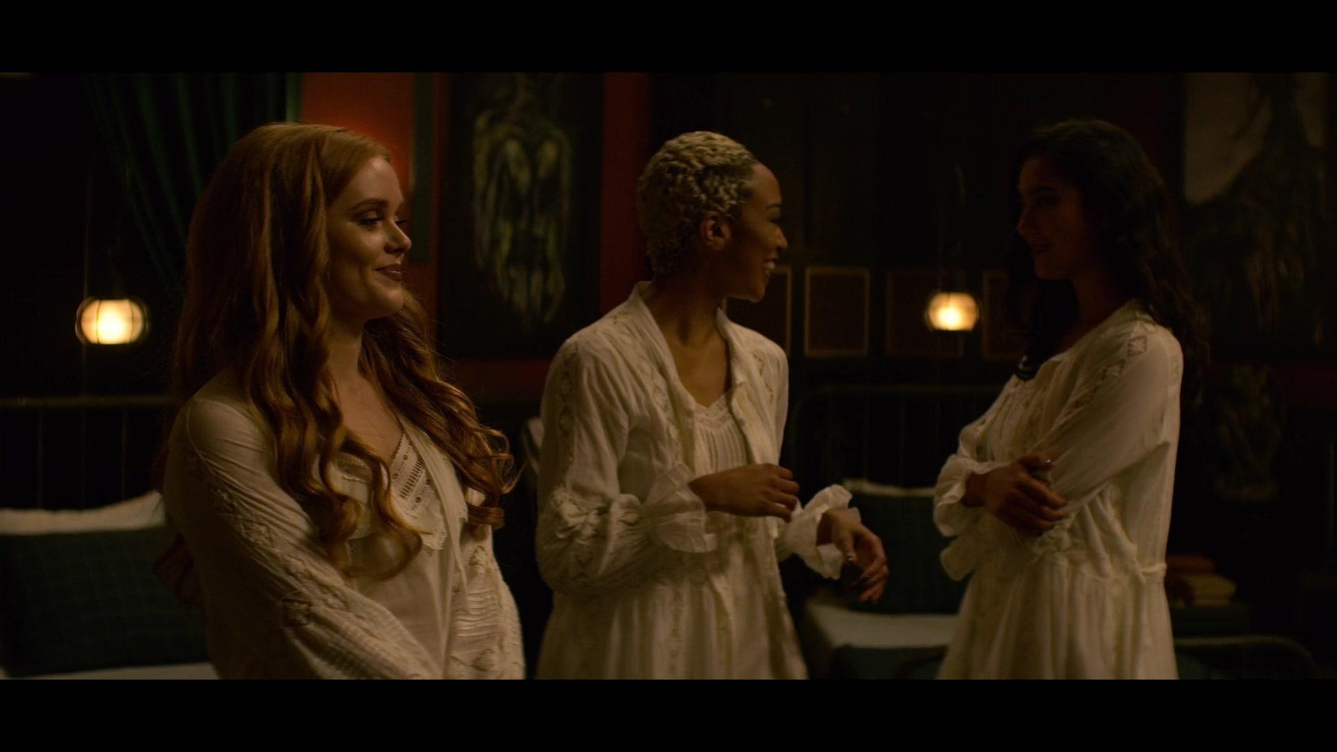 Chilling_Adventures_of_Sabrina_S01E04_1080p__2734.jpg