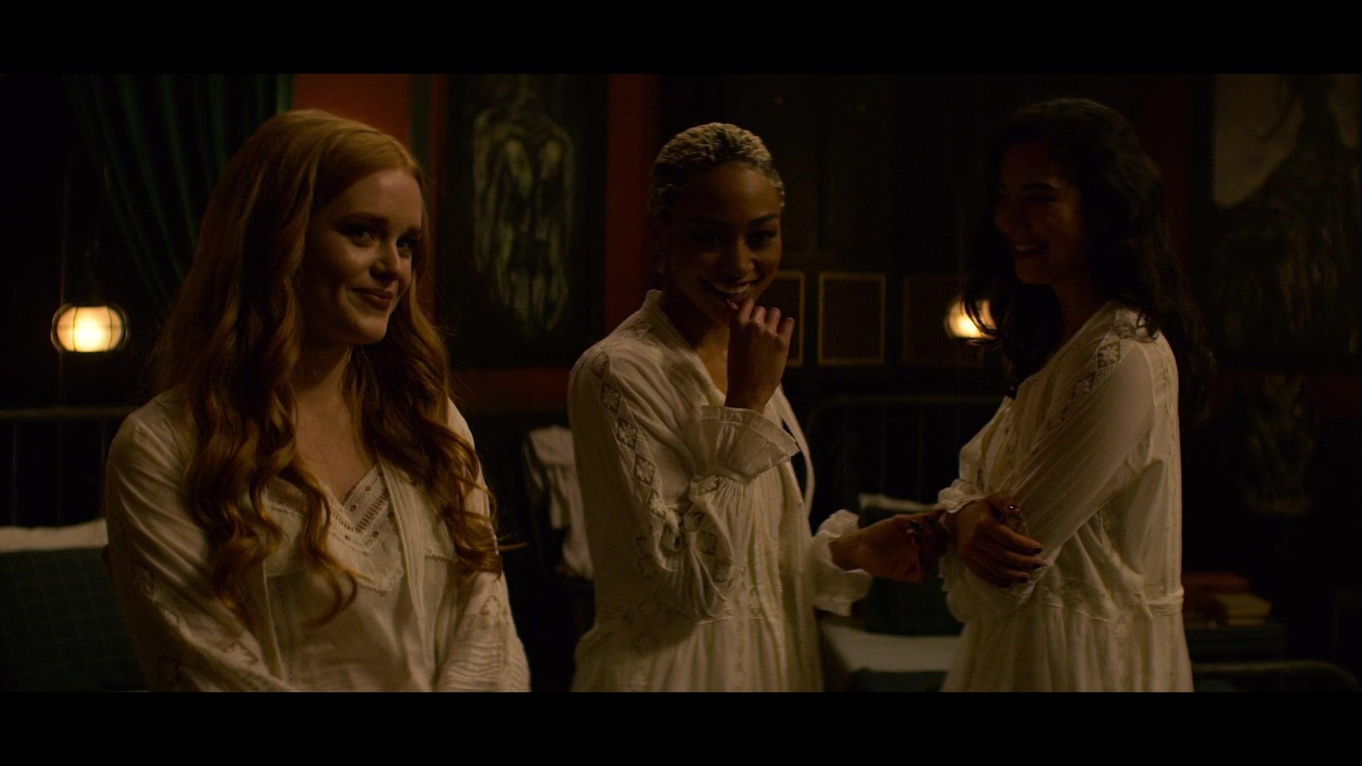 Chilling_Adventures_of_Sabrina_S01E04_1080p__2740.jpg