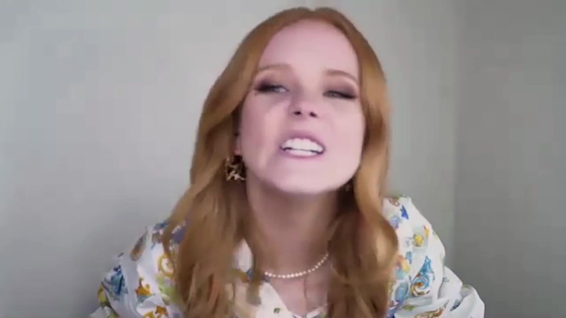 BadKissing_FateCastJuicyQuestionsFilming21_168.jpg