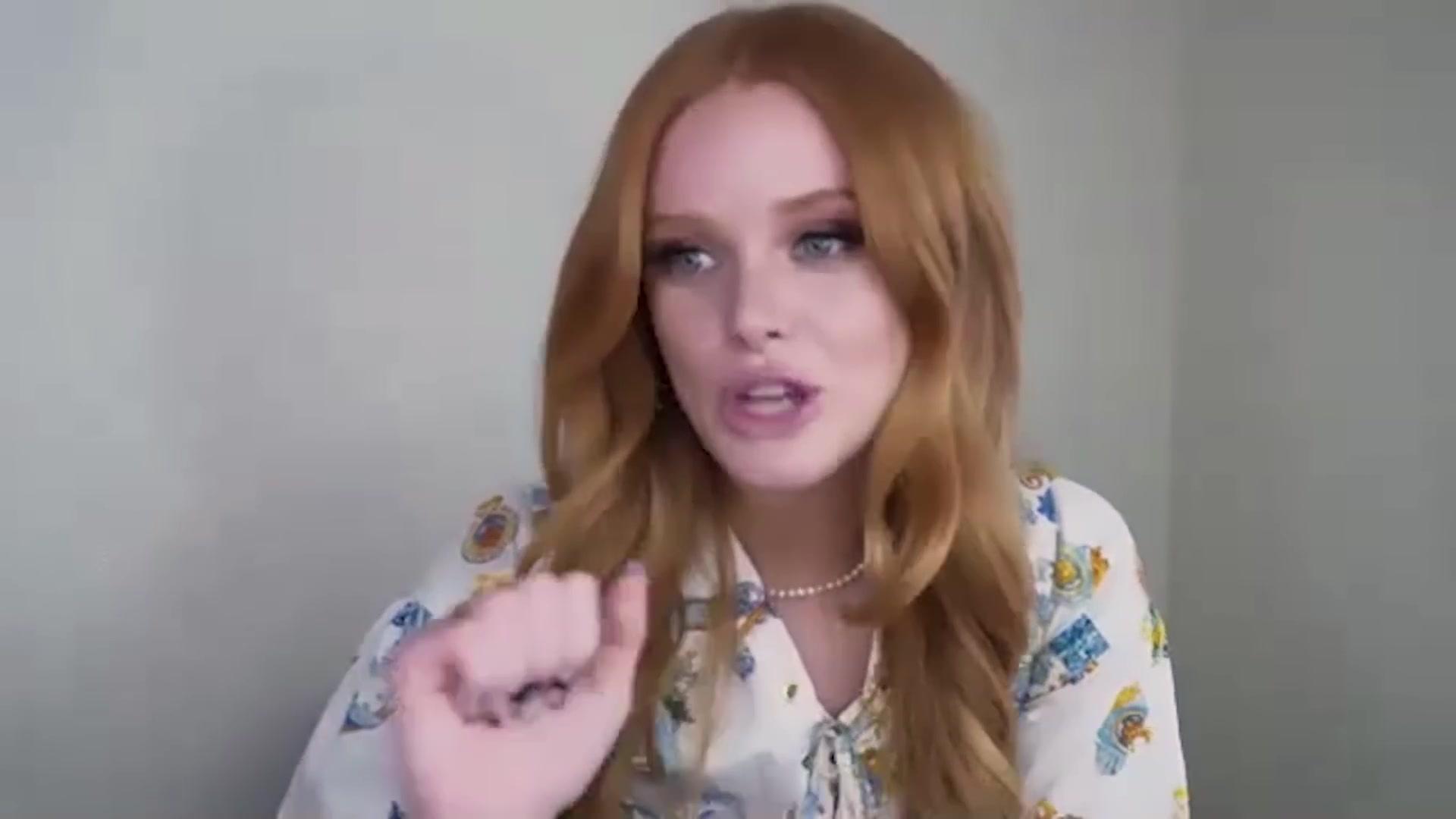 BadKissing_FateCastJuicyQuestionsFilming21_220.jpg