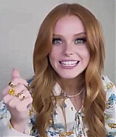 BadKissing_FateCastJuicyQuestionsFilming21_134.jpg