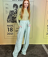 StellaMcCartney_GetBack_Collection_Nov2021_28429.jpg