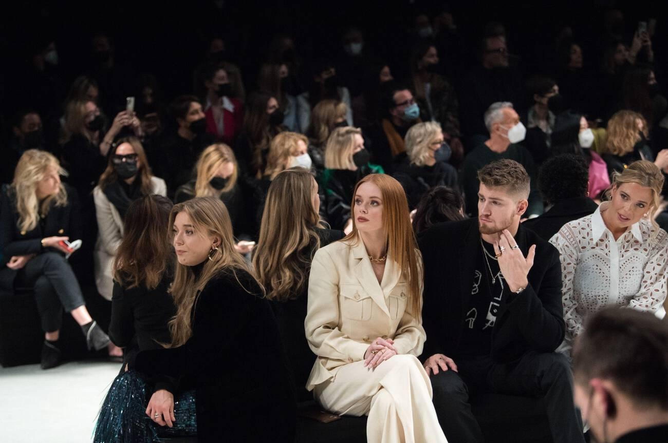 AlbertaFerretti_MilanFashionWeek_February22_Alamy_28529.jpg