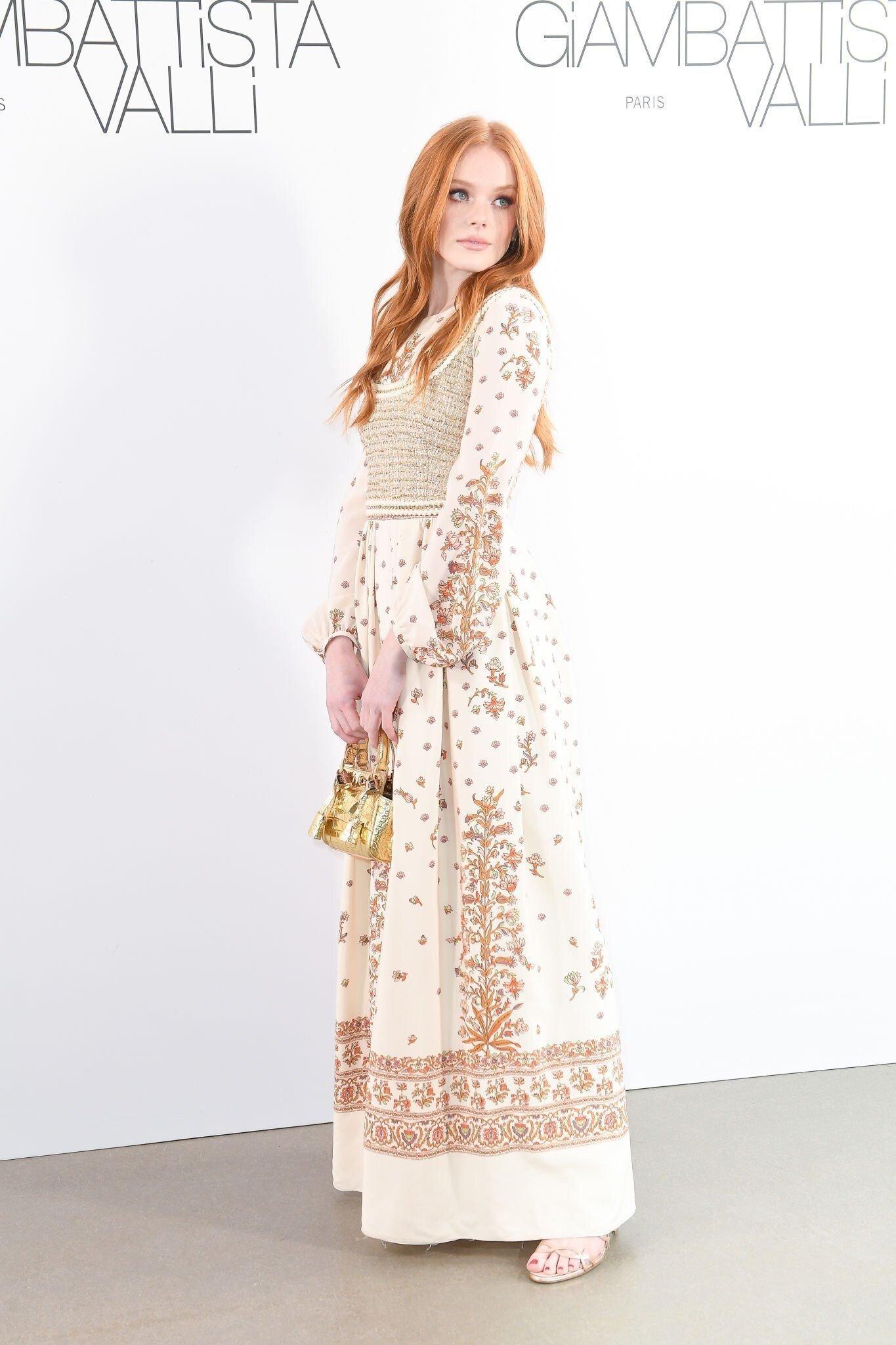 GiambattistaValliWomenswearShow_PFW_Arrivals_281229~0.jpg