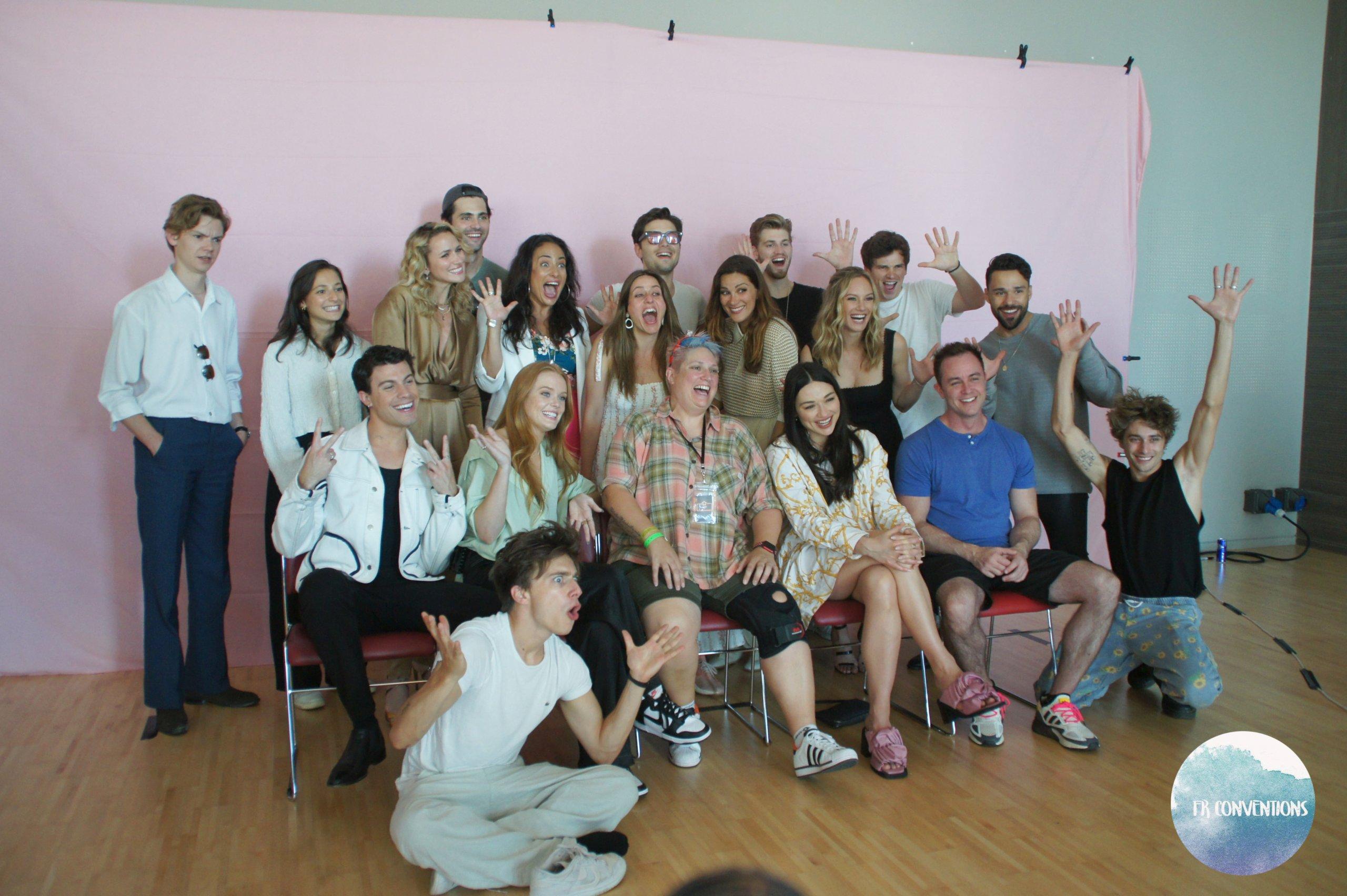ActorsGroupPhotos_DINAH_FRConv_July_281729.jpg