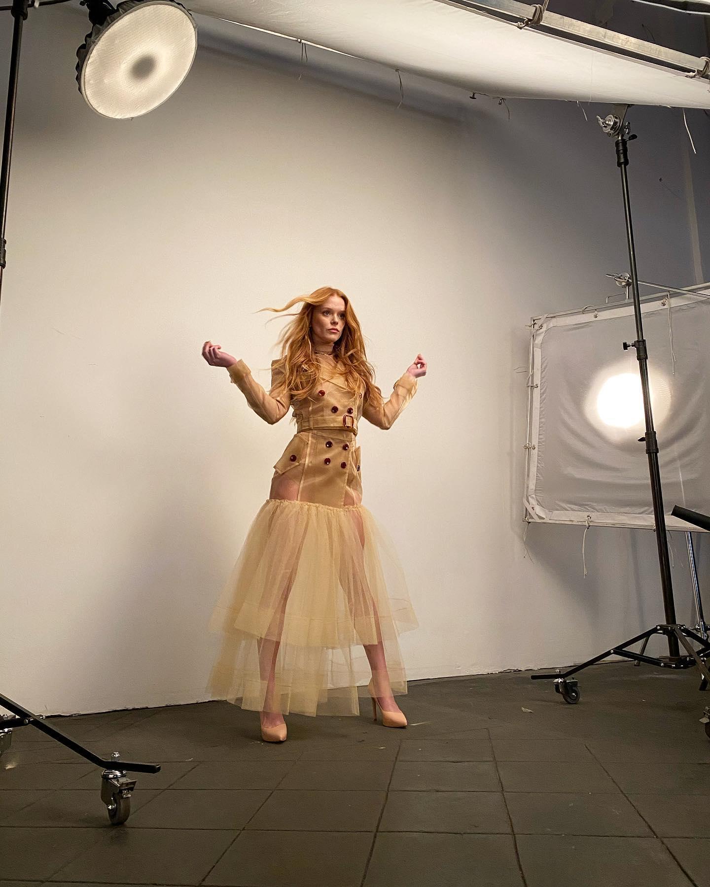 GlamourUK_BTS_Social_28129.jpg