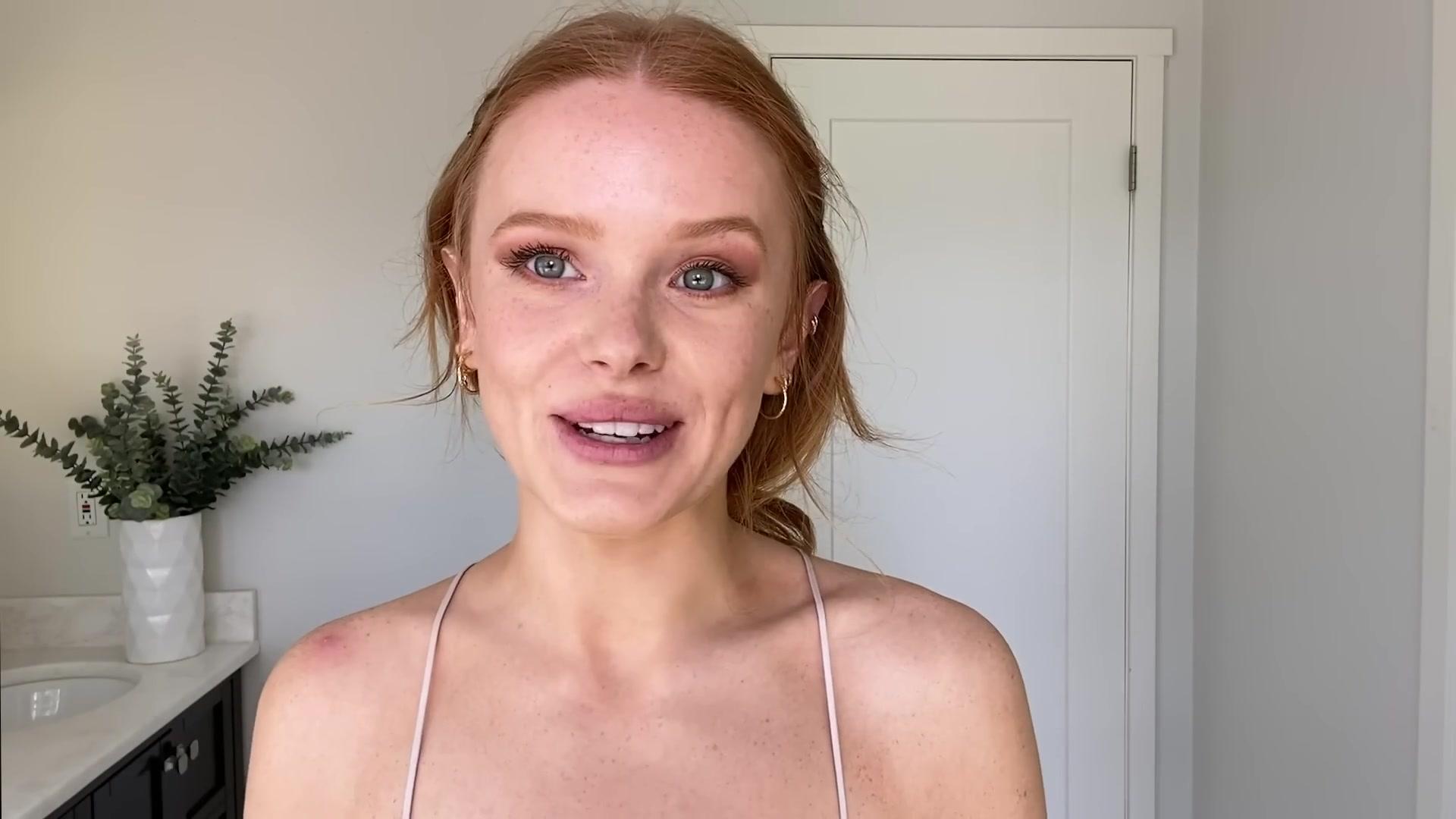 Abigail_EffortlessRedLipGuideRedHairedBeauty_Vogue21_1881.jpg
