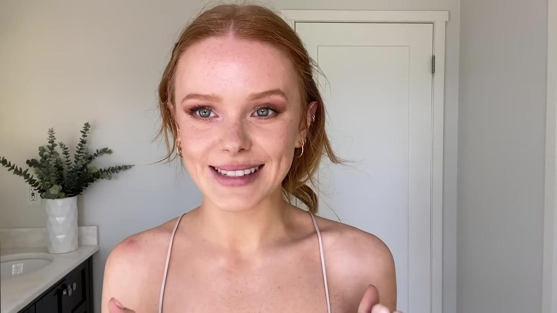 Abigail_EffortlessRedLipGuideRedHairedBeauty_Vogue21_1884.jpg Abigail_EffortlessRedLipGuideRedHairedBeauty_Vogue21_1884.jpg