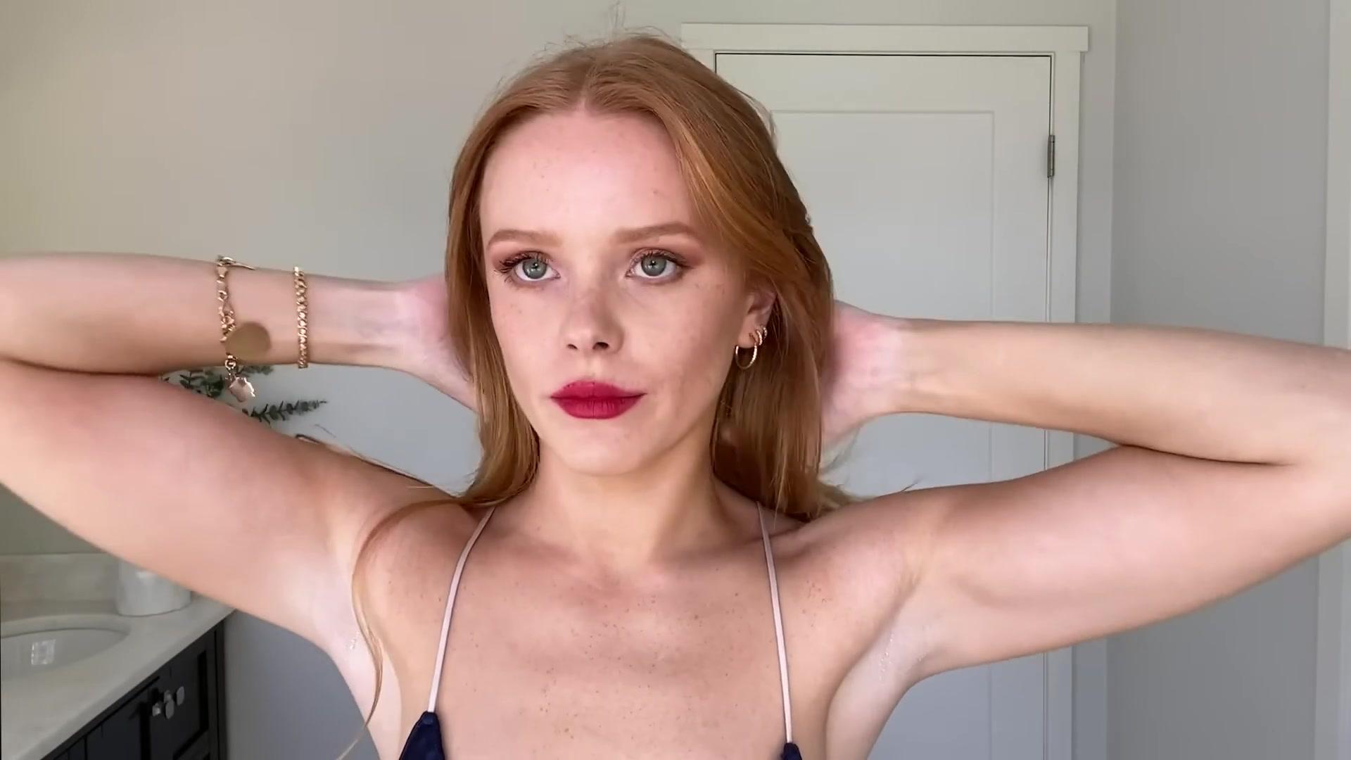 Abigail_EffortlessRedLipGuideRedHairedBeauty_Vogue21_2077.jpg